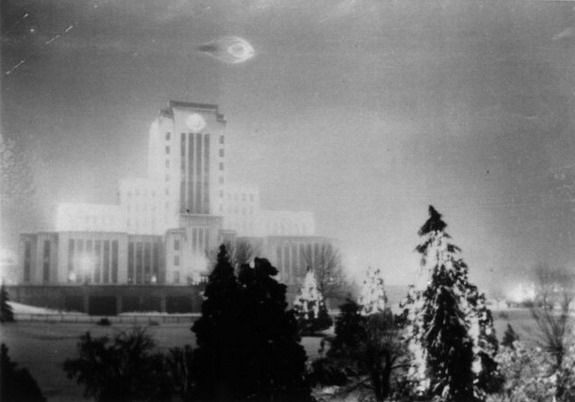 Extraordinaria fotografía de 1937 de un ovni en Vancouver