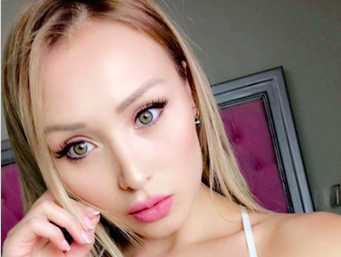 [HistoriaHot] Todo por satisfacerla