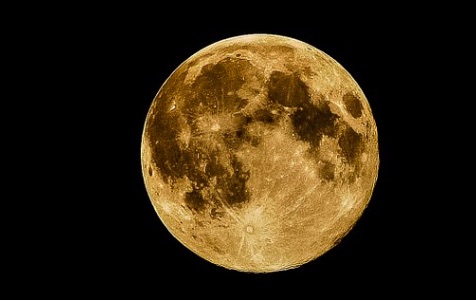 [Teoría] 7 grandes pruebas de que la Luna es una Estación Espacial Extraterrestre