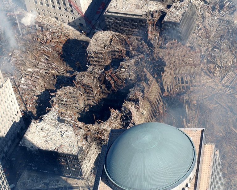 [Revelación] La CIA y Arabia Saudita son responsables de la caída de las Torres Gemelas