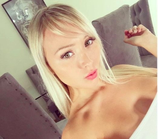 [Sexy] Me encantan las selfies!