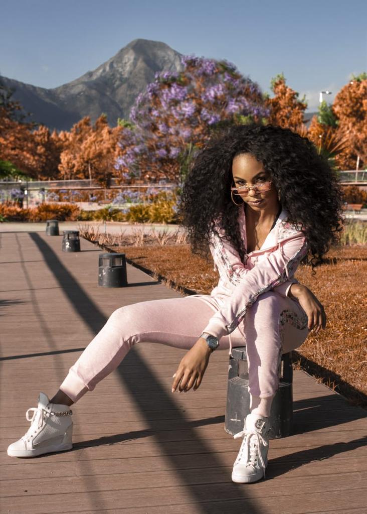 [Fotos] Betsy Camino: Toda la sabrosura cubana