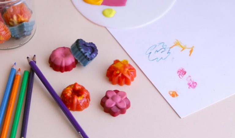 Vuelve a clases con estos entretenidos crayones reutilizados!