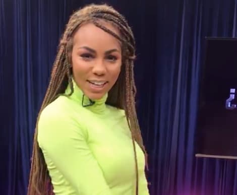 Betsy te saluda desde su programa de tv