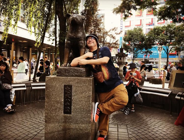 Desde el monumento al perro Hachiko en Japón Salfate te cuenta su historia