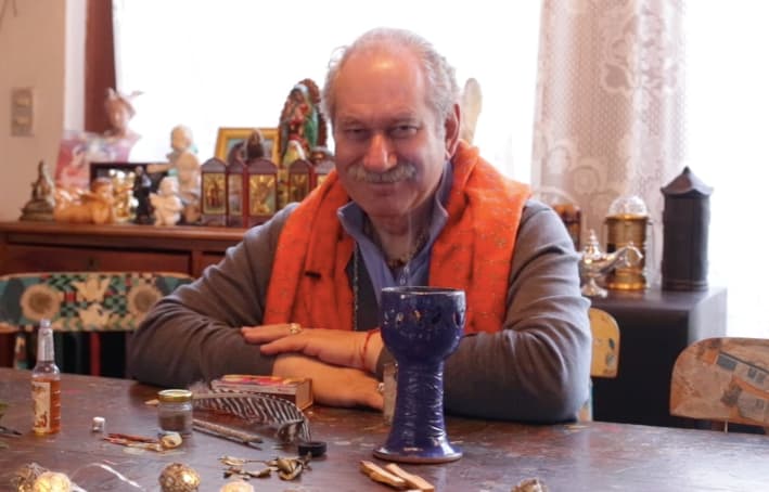 Pedro te enseña un sahumerio para tu oficina/casa
