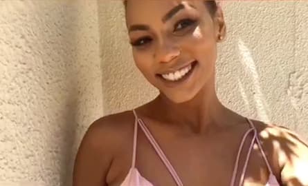 Betsy nos muestra como se arregla para una ocasión especial