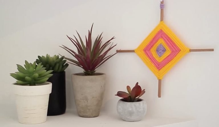 Mandala de lana para decorar tu hogar!