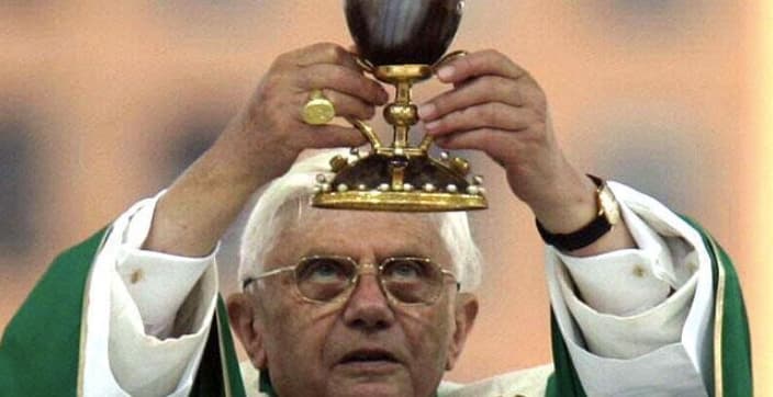 Al parecer fue encontrado el Santo Grial: La copa de Jesús en la Última Cena que tendría la capacidad de dar vida eterna