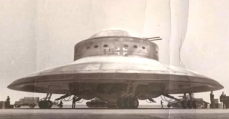 ¡Acaban de revelar un impresionante video que confirma la experimentación Nazi con platillos voladores tripulados!