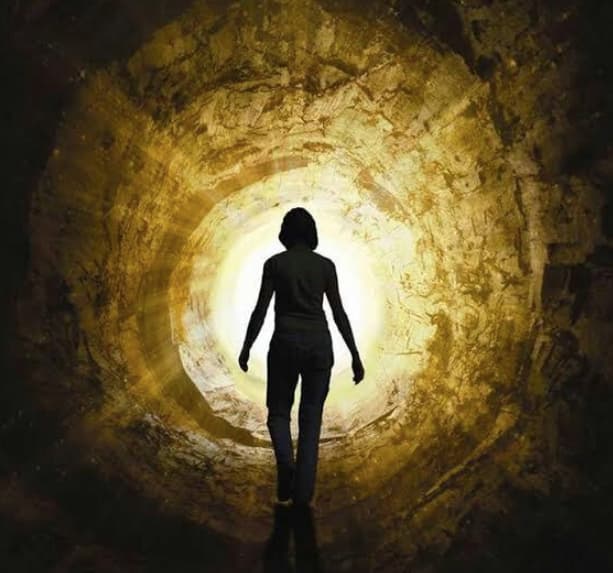 ¿Hay vida después de la muerte? El emocionante testimonio de Pam Reynolds que estuvo clínicamente muerta por varios minutos