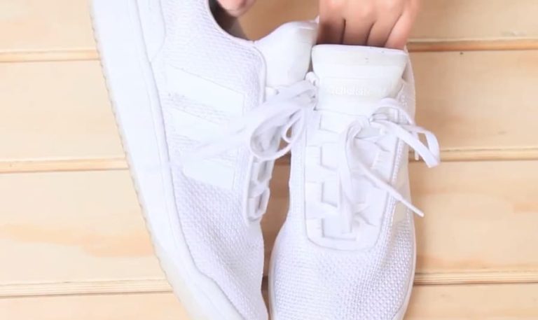 Limpia tus zapatillas blancas esta cuarentena