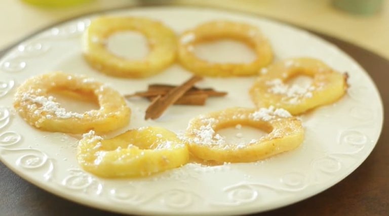 Aros de manzanas apanadas