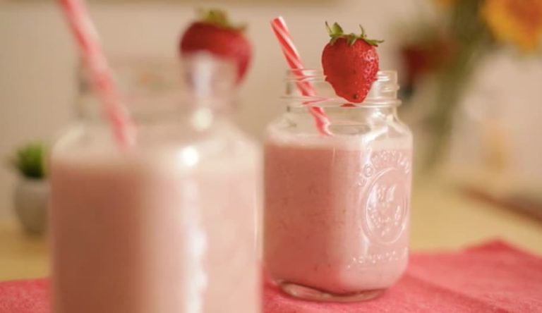 Deliciosa malteada de frutillas: fácil y rápido