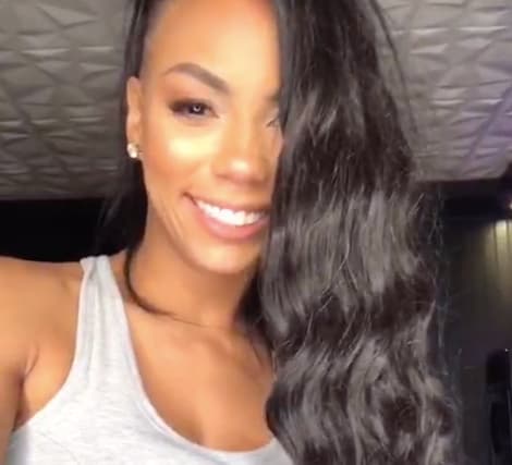 Revisa el backstage del nuevo look de Betsy Camino