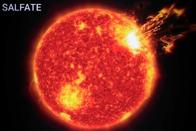 ¡Sorprendentes imágenes de una “fuerza invisible” que hace pocos días nos salvó de una gran llamarada solar que se dirigía a la Tierra!