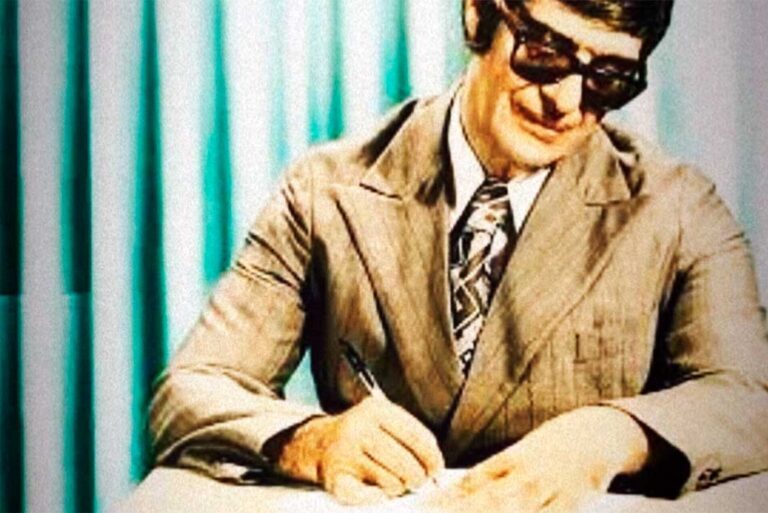 ¡Sorprendente entrevista en TV en 1971 al reconocido médium Chico Xavier donde predijo cuándo y cómo será el fin del periodo bélico de la humanidad!
